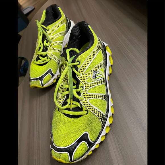 K Swiss Shoes - Picture 2 of 4